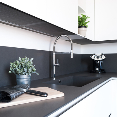 Idee e foto di cucine bianche e nere a milano per ispirarti ... Cucine bianche e nere
