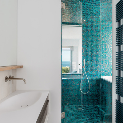 Mosaico in bagno : 7 applicazioni in e 1 out