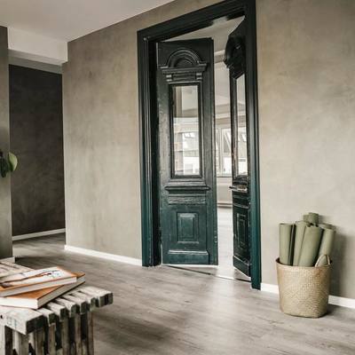 Rivestire pareti con cemento resina: confronta prezzi habitissimo Rivestimento pareti in resina