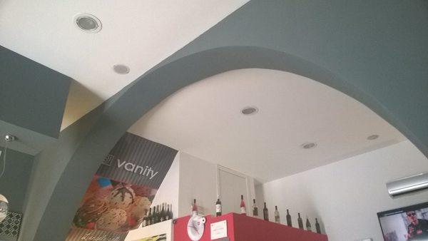 Foto: particolare controsoffitto con faretti e arco in cartongesso ... Controsoffitto in cartongesso con faretti