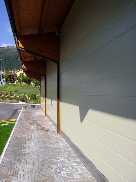 Foto: rivestimento facciate con pannelli sandwich di italcover srl ... Pannelli rivestimento facciate