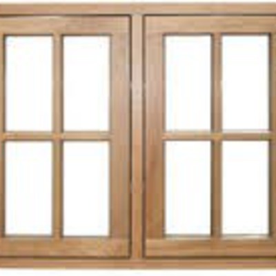 Preventivo di finestre in alluminio di colore marrone finto legno ...