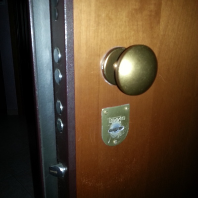 Cambiare serratura su due porte blindate nichelino (torino ... Cambiare serratura porta blindata