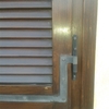 Riverniciatura di 3 gelosie in legno