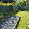Creazione pavimentazione modulare in giardino