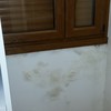 Isolare parete e finestra da infiltrazioni d'acqua