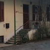 Installazione montacarichi esterno per accesso a piano rialzato