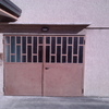Due portoni garage coibentati