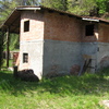 Demolizione casa castelvaccana