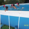 Pulizia piscina fuori terra per apertura stagione