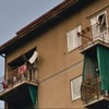 Fornitura e posa in opera di tende da sole per 2 poggioli