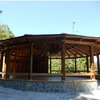 Tettoia in legno ottagonale