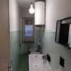 Ricavare un bagno unendo due bagni piccoli